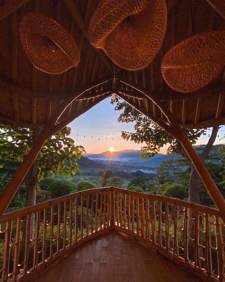 Bird Hills Bamboo House Villa Karangasem Dış mekan fotoğraf